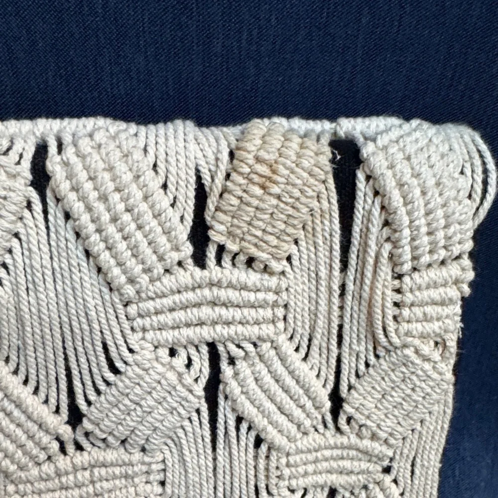 Stella & Dot Ivory Macramé Clutch 0305